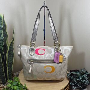 Coach Poppy Shoulder Bag / Tote / Embroidered C